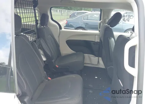 2024 Chrysler Voyager Lx из США, поврежденный, VIN 2C4RC1CG6RR150890